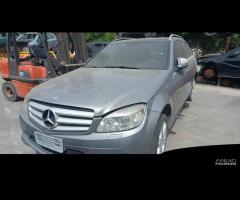 RICAMBI USATI AUTO MERCEDES Classe C S. Wagon W204