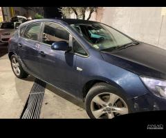 RICAMBI USATI AUTO OPEL Astra J A 17 DTR Diesel 17 - 2