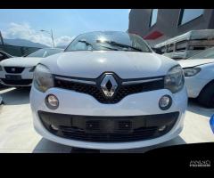 RICAMBI USATI AUTO RENAULT Twingo III serie H4D 40 - 1