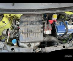 RICAMBI USATI AUTO FORD Ka Serie (CCQ) 169A4000, F - 6