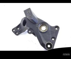 STAFFA SUPPORTO MOTORE DESTRA BMW C 650 GT 647 201