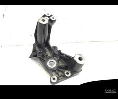 STAFFA SUPPORTO MOTORE DESTRA BMW C 650 GT 647 201