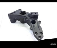 STAFFA SUPPORTO MOTORE SINISTRA BMW C 650 GT 647 2