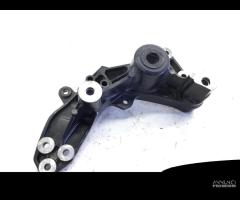 STAFFA SUPPORTO MOTORE SINISTRA BMW C 650 GT 647 2