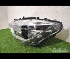 BMW F30 F31 LCI 8492473 FARO SINISTRO LED | 16300