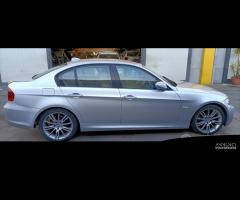 RICAMBI USATI AUTO BMW Serie 3 E90 Berlina M47 D20 - 4