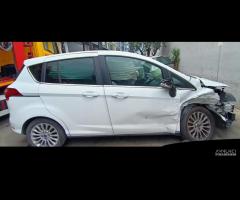 RICAMBI USATI AUTO FORD B - Max Berlina SFJA, SFJB