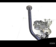 CAVALLETTO CENTRALE E ACCESSORI YAMAHA T-MAX XP 56 - 8