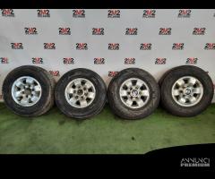 CERCHI NISSAN Patrol 1Â° Serie 255/70R15C 40300VB0