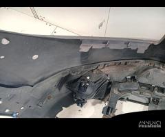 PARAURTI ANTERIORE CENTRALE CHEVROLET Orlando 1Â° - 15