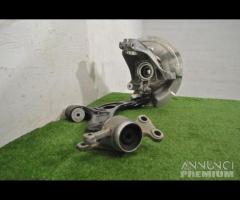 BMW F40 MOZZO RUOTA FUSELLO ANTERIORE DX | 16467