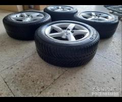 Cerchi e gomme Audi a4 - 5