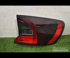 bmw x1 u11 fanale posteriore dx led | 15578