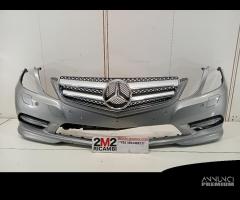 PARAURTI ANTERIORE CENTRALE MERCEDES Classe E W207