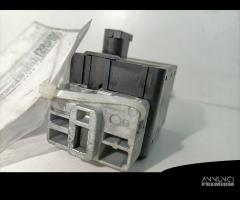 CENTRALINA BLOCCASTERZO RENAULT Scenic Serie 82006