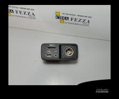 INTERFACCIA PRESA USB/INGRESSO AUX JEEP Cherokee 6 - 1