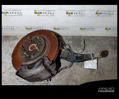 MOZZO RUOTA ANTERIORE DESTRA MAZDA 6 S. Wagon 2Â°