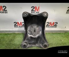 SUPPORTO RUOTA DI SCORTA PORTELLONE TOYOTA Rav4 4Â