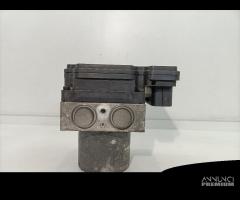 CENTRALINA ABS HYUNDAI i20 Serie 58900-C8360/C8589