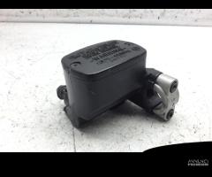 POMPA FRENO ANTERIORE DESTRA YAMAHA T-MAX SX 530 2 - 3