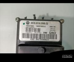 CENTRALINA ABS VOLKSWAGEN Passat Berlina 4Â° Serie