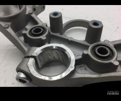 PIASTRA SUPERIORE FORCELLA MANUBRIO YAMAHA MT-07 A - 9