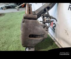 MOZZO ANTERIORE AUDI A4 Avant (8ED) 8D0407257AE (0 - 2