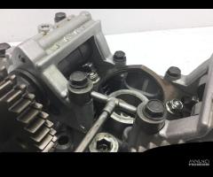 TESTA TESTATA POSTERIORE COMPLETA HONDA VFR F 750 - 7