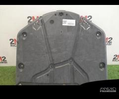 COPERTURA RUOTA DI SCORTA MERCEDES Classe R W251 A