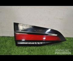 Bmw 2 u06 8494363 fanale led interno sx | 15608