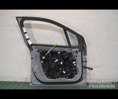 Bmw 2 u06 porta anteriore sinistra | 15869