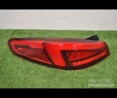 Bmw 2 f44 fanale posteriore sinistro led | 15548