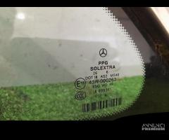 VETRO FISSO POSTERIORE SX MERCEDES Classe R W251 A - 2