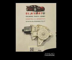 MOTORINO ALZAVETRO POSTERIORE SINISTRO MERCEDES Cl