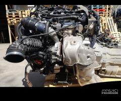 MOTORE SEMI COMPLETO NISSAN Navara Serie YD25 190C - 2