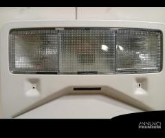 LUCE DI CORTESIA ANTERIORE LAND ROVER Range Rover