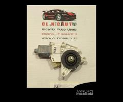 MOTORINO ALZAVETRO POSTERIORE DESTRA MERCEDES Clas - 2