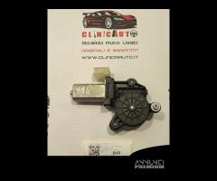 MOTORINO ALZAVETRO POSTERIORE DESTRA BMW Serie 1 F