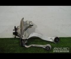 Mozzo fusello bracci dx BMW serie 2 G42 | 11858