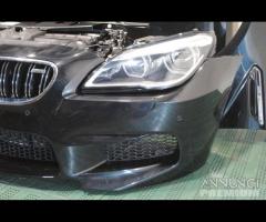 Bmw serie 6 m6 f06 musata con fari led adattivi