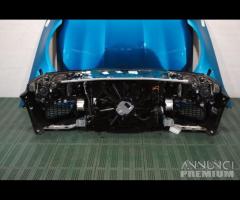 Bmw serie 5 f90 musata con fari led adattivi - 12