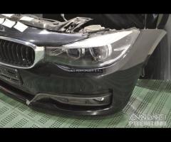 Bmw serie 3 f34 lci musata completa fari led