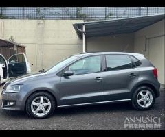 Volkswagen Polo 1.2 benzina 5 porte anno 2011