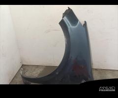 PARAFANGO ANTERIORE SINISTRO RENAULT Clio Serie 63