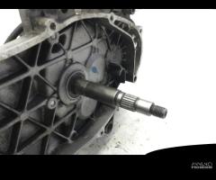 CARTER MOTORE + ALBERO E INGRANAGGI M389M PIAGGIO