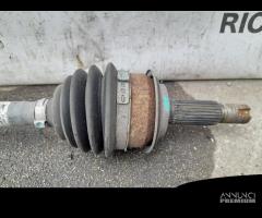 SEMIASSE ANTERIORE DESTRO TOYOTA Yaris Serie 43410