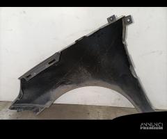 PARAFANGO ANTERIORE DESTRO RENAULT Scenic X MOD 63