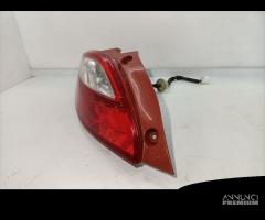 STOP FANALE POSTERIORE SINISTRO MAZDA 2 Berlina 2Â