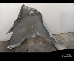 PARAFANGO ANTERIORE DESTRO TOYOTA Yaris Serie 5381 - 5