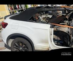 PARAFANGO POSTERIORE DESTRO VOLKSWAGEN T-Roc Serie